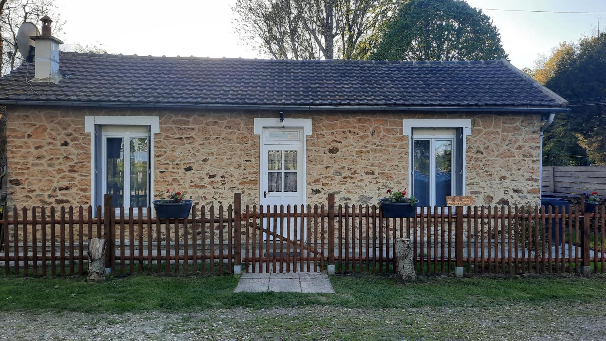 Gite Du Chateau De Chambonnieres Le Plessis-Feu-Aussoux 외부 사진